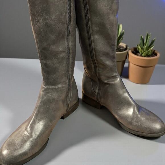 Life Stride Women's Silver Over the Knee Boots - Picture 4 of 7